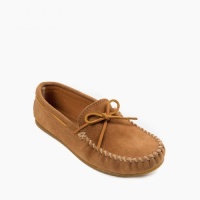 minnetonka_classic_moc_taupe_917t_side