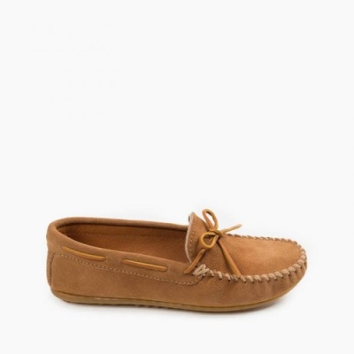 minnetonka_classic_moc_taupe_917t