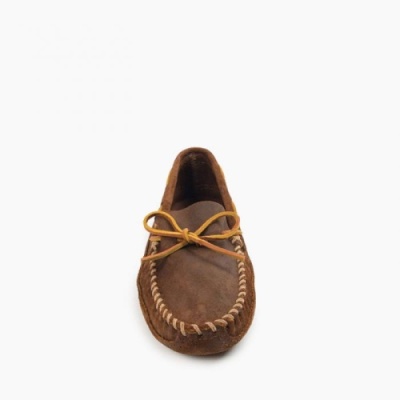 minnetonka_double_bottom_soft_sole_moc_brown_ruff_723_front